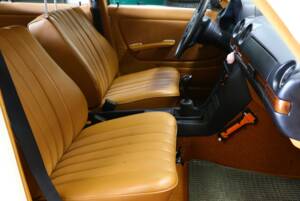 Bild 18/25 von Mercedes-Benz 280 E (1977)