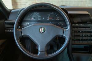 Image 34/50 de Alfa Romeo 164 2.0i V6 Turbo (1992)