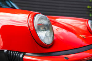 Afbeelding 52/53 van Porsche 911 Turbo 3.3 (1989)
