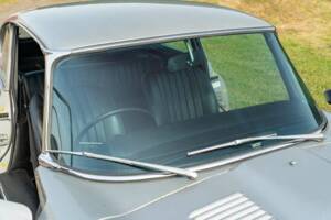 Afbeelding 31/50 van Jaguar E-Type V12 (2+2) (1973)