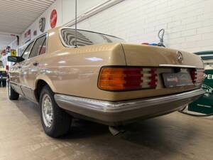 Afbeelding 15/20 van Mercedes-Benz 280 SE (1983)