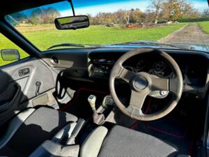 Bild 37/70 von Ford Capri 2,8i (1986)