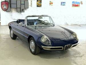 Bild 13/74 von Alfa Romeo 1750 Spider Veloce (1968)