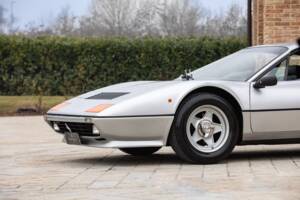 Image 34/50 de Ferrari 512 BBi (1982)