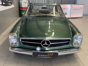 Image 7/22 of Mercedes-Benz 280 SL (1970)