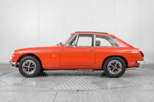 Bild 13/50 von MG MGB GT (1975)