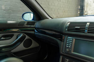 Bild 28/58 von BMW M5 (2001)
