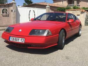 Imagen 1/8 de Alpine GTA V6 Turbo (1990)
