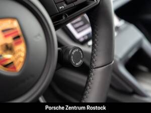 Imagen 28/35 de Porsche Cayenne Coupé E-Hybrid (1900)