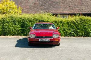 Image 46/50 of Jaguar XJR-S V12 Le Mans (1991)