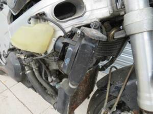Bild 15/31 von Suzuki TL 1000R (1998)