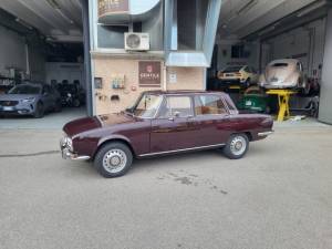Image 1/36 of Alfa Romeo 1750 Berlina (1968)