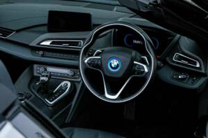 Bild 31/36 von BMW i8 Roadster (2019)