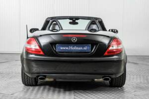 Immagine 14/50 di Mercedes-Benz SLK 200 Kompressor (2004)
