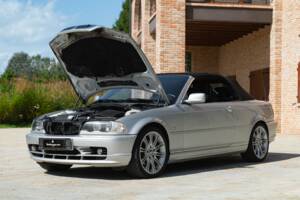 Image 49/50 of BMW 320Ci (2001)