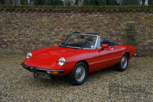 Image 41/50 of Alfa Romeo Spider Veloce 2000 (1982)
