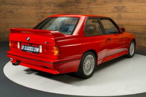 Image 6/19 of BMW M3 (1989)