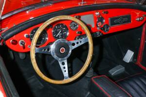 Image 16/24 of MG MGA 1500 (1959)