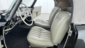 Image 37/51 of Mercedes-Benz 190 SL (1962)