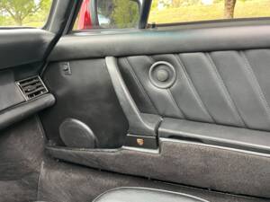 Afbeelding 16/16 van Porsche 911 Carrera 3.2 (1986)