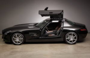 Image 11/34 of Mercedes-Benz SLS AMG (2013)