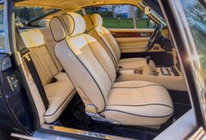 Afbeelding 22/22 van Aston Martin V8 Vantage X-Pack (1987)