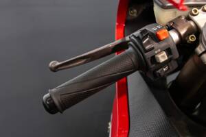 Bild 43/50 von MV Agusta F4 750 S (2000)