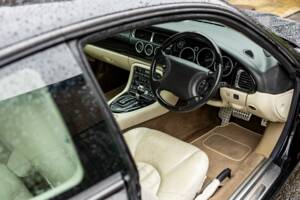 Afbeelding 31/50 van Jaguar XKR (1998)