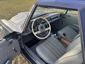 Bild 2/8 von Mercedes-Benz 250 SL (1967)