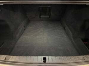 Bild 22/23 von BMW 730d (2016)