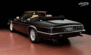 Image 4/7 of Jaguar XJ-S Convertible (1991)