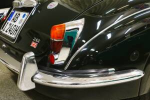 Immagine 29/36 di Jaguar 240 (1968)