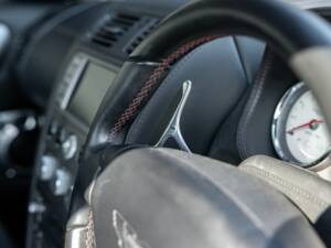 Bild 49/65 von Aston Martin V12 Vanquish S (2007)