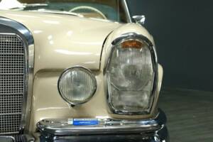 Afbeelding 42/50 van Mercedes-Benz 280 SE (1969)