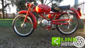 Image 3/10 de Moto Guzzi DUMMY (1952)