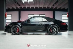 Bild 10/25 von Porsche 911 Carrera 4S (2013)
