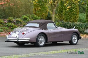 Image 21/50 of Jaguar XK 150 3.4 S OTS (1959)