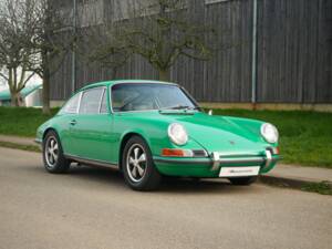 Bild 10/31 von Porsche 911 2.2 T (1970)