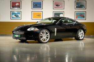 Image 1/38 of Jaguar XKR (2008)