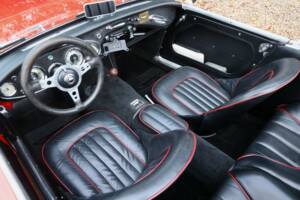 Image 38/50 de Austin-Healey 100/6 (BN4) (1959)