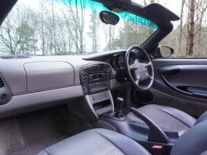 Image 11/18 of Porsche Boxster (1997)