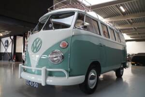 Image 45/50 of Volkswagen T1 panel van (1964)