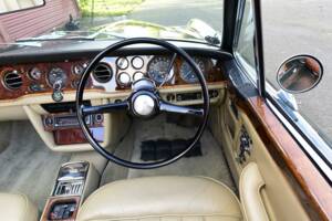 Image 46/50 de Bentley Corniche I (1975)