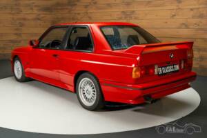 Image 10/19 of BMW M3 (1989)