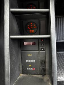 Image 25/59 of Ferrari Testarossa (1990)