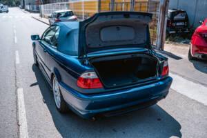 Imagen 30/37 de BMW 325Ci (2002)