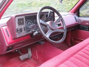 Image 13/20 of GMC Sierra 1500 (1989)