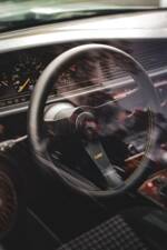 Immagine 16/49 di Mercedes-Benz 190 E (1990)