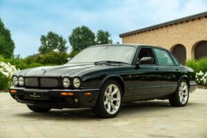 Bild 11/50 von Jaguar XJR 4.0 (2000)