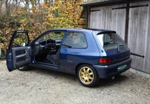 Bild 13/37 von Renault Clio I Williams (1994)